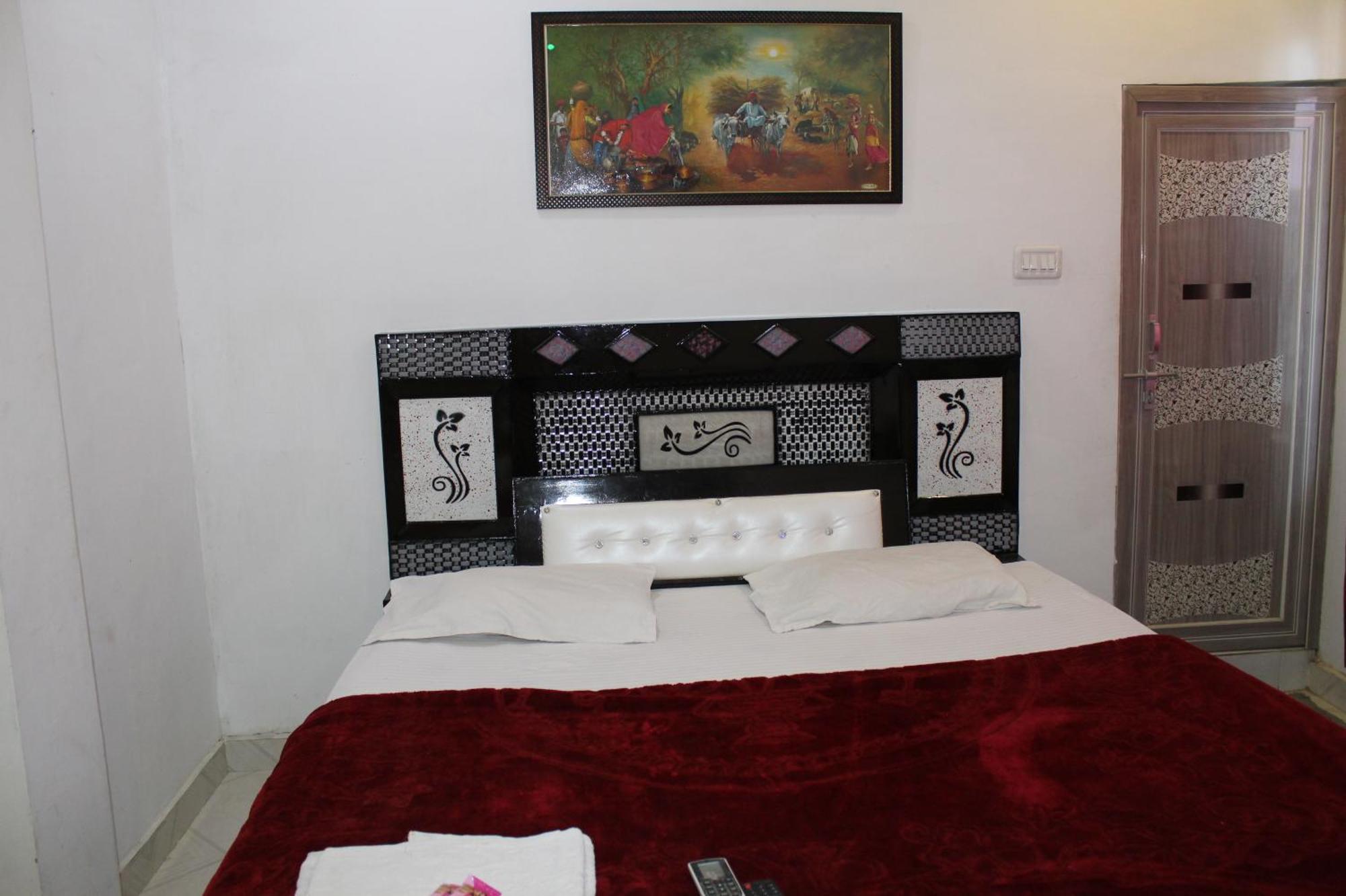 Hotel Sunset Orchha Dış mekan fotoğraf