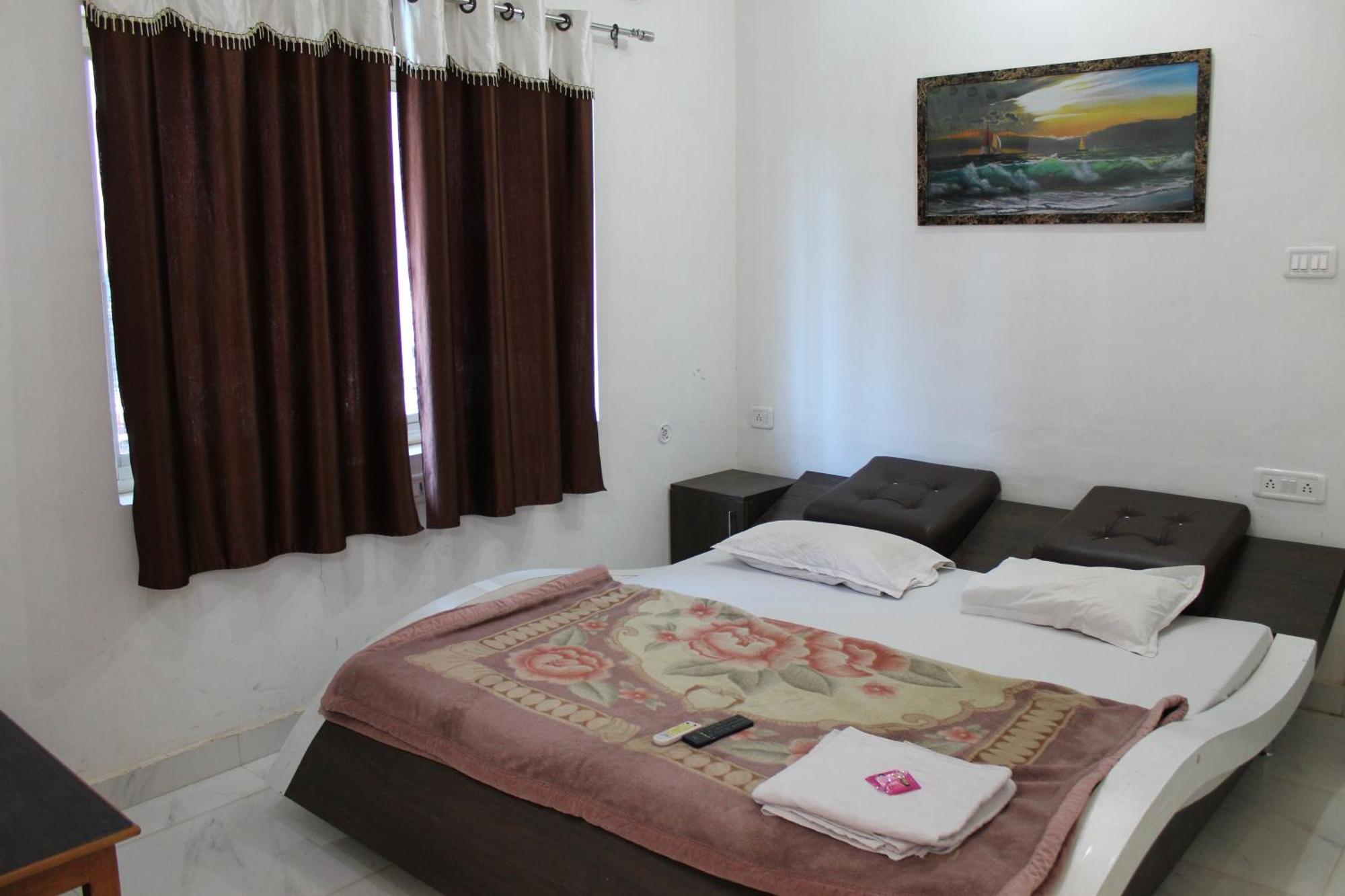 Hotel Sunset Orchha Dış mekan fotoğraf